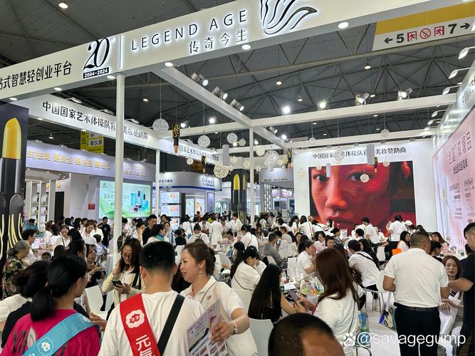 教装展会显身手 美业环科创佳绩