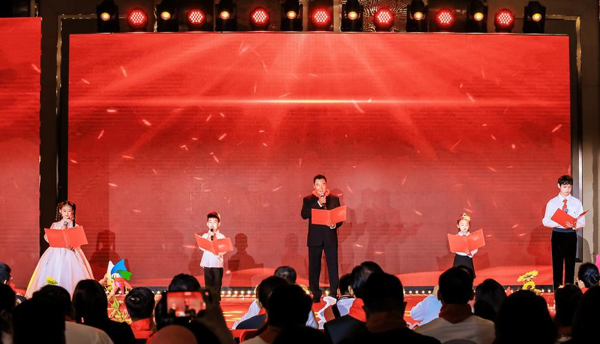 “童唱新时代”哆do来re咪mi音乐节演绎童声传唱