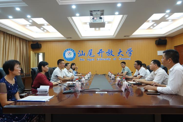 智联友道轨道交通工程教育研发中心落地签约仪式隆重举行