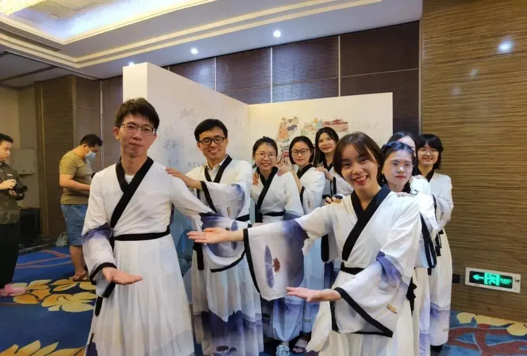 如图片无法显示，请刷新页面