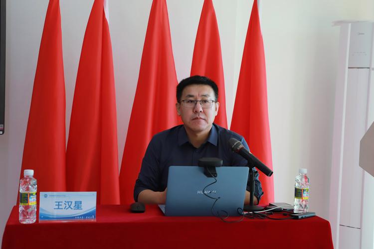 北大六院郭延庆教授为爱诺学校培训圆满结束！